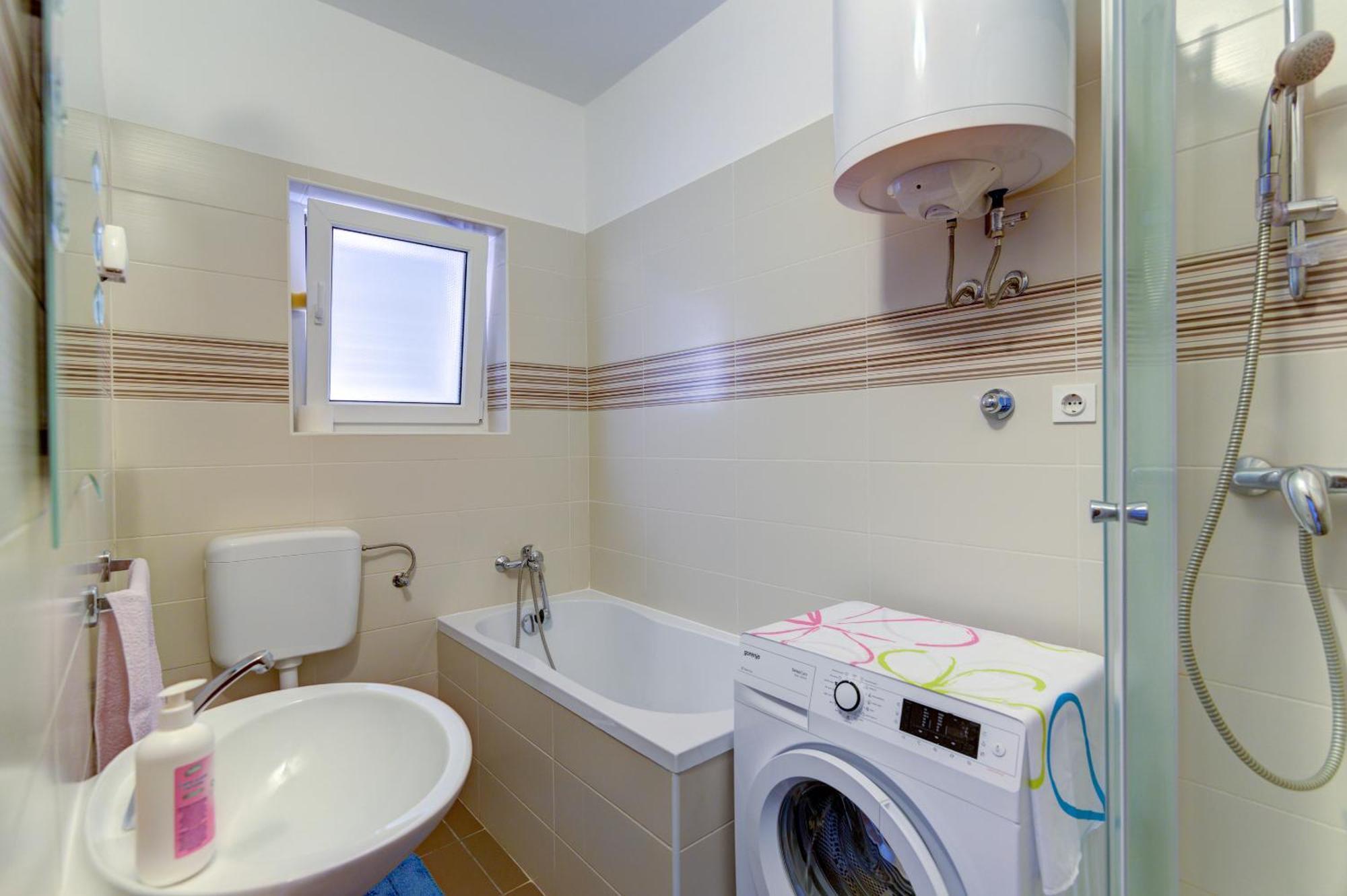 Apartman Erika Senj  Exteriör bild