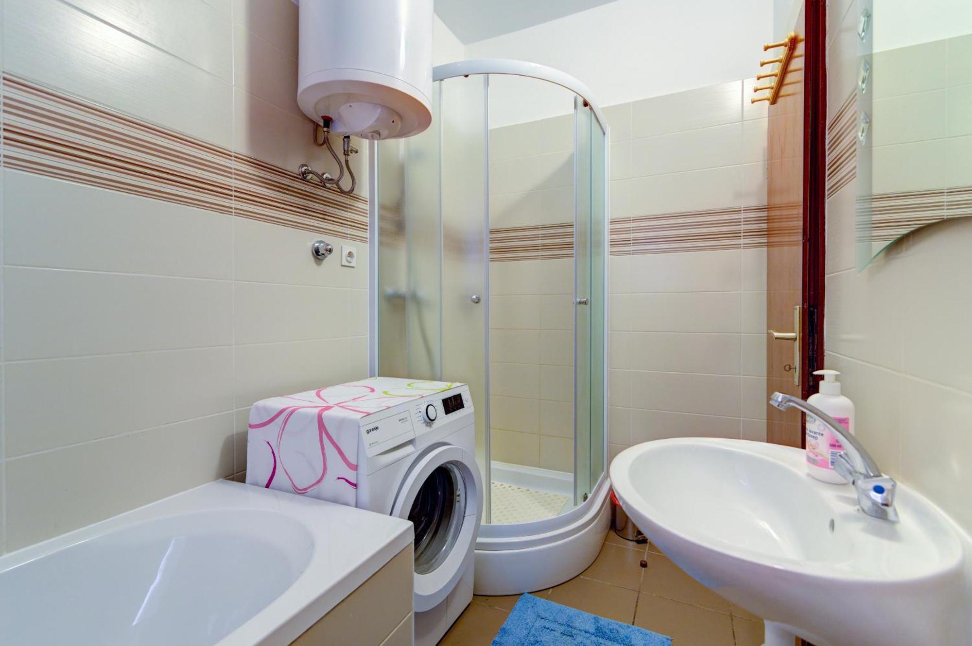 Apartman Erika Senj  Exteriör bild