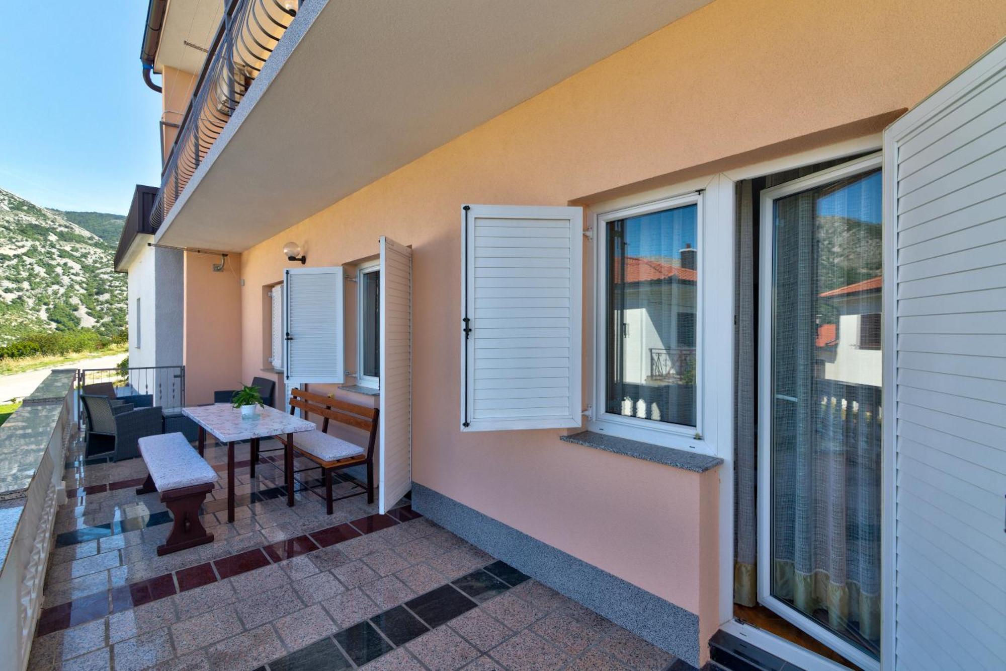Apartman Erika Senj  Exteriör bild