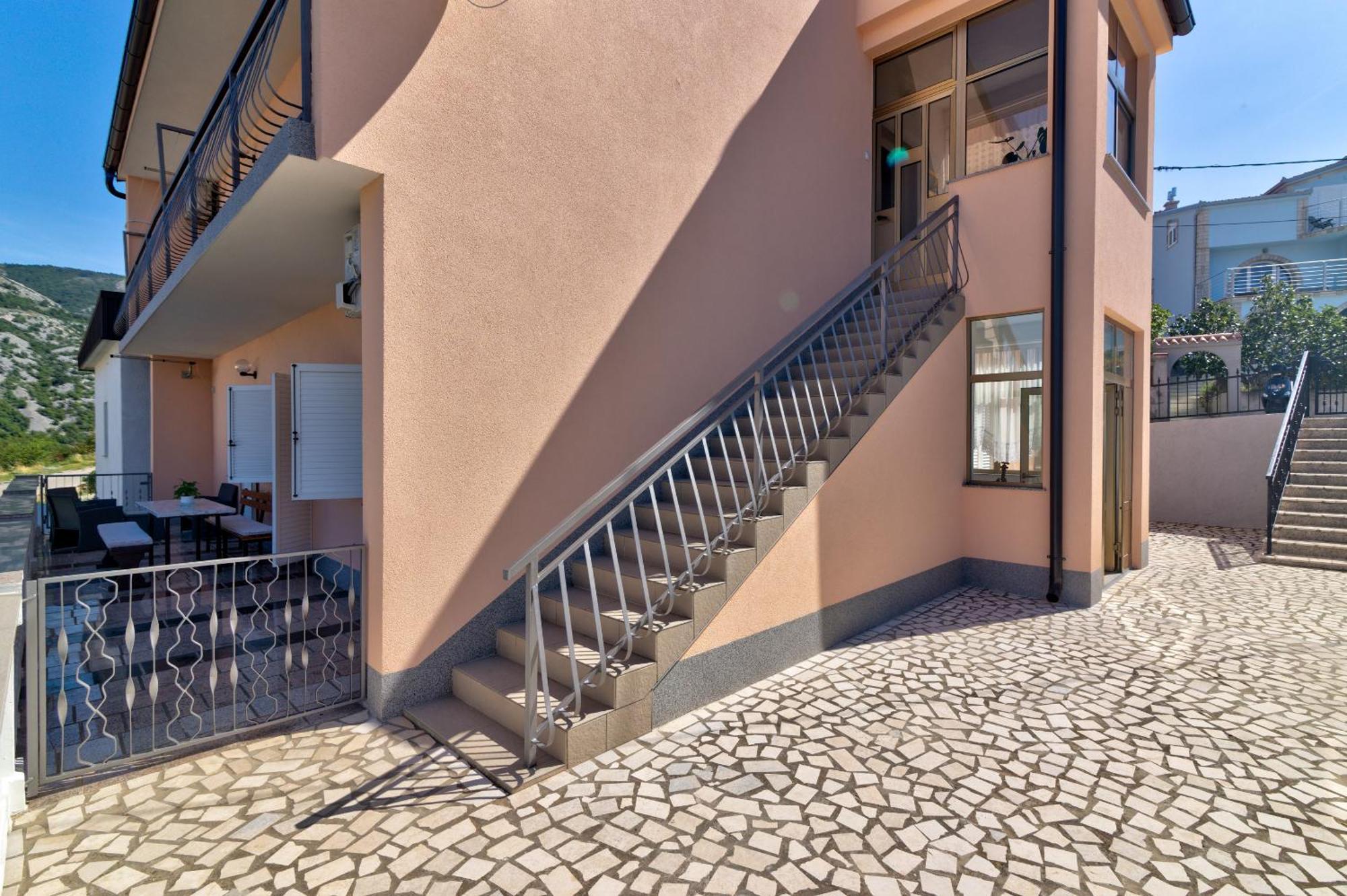 Apartman Erika Senj  Exteriör bild